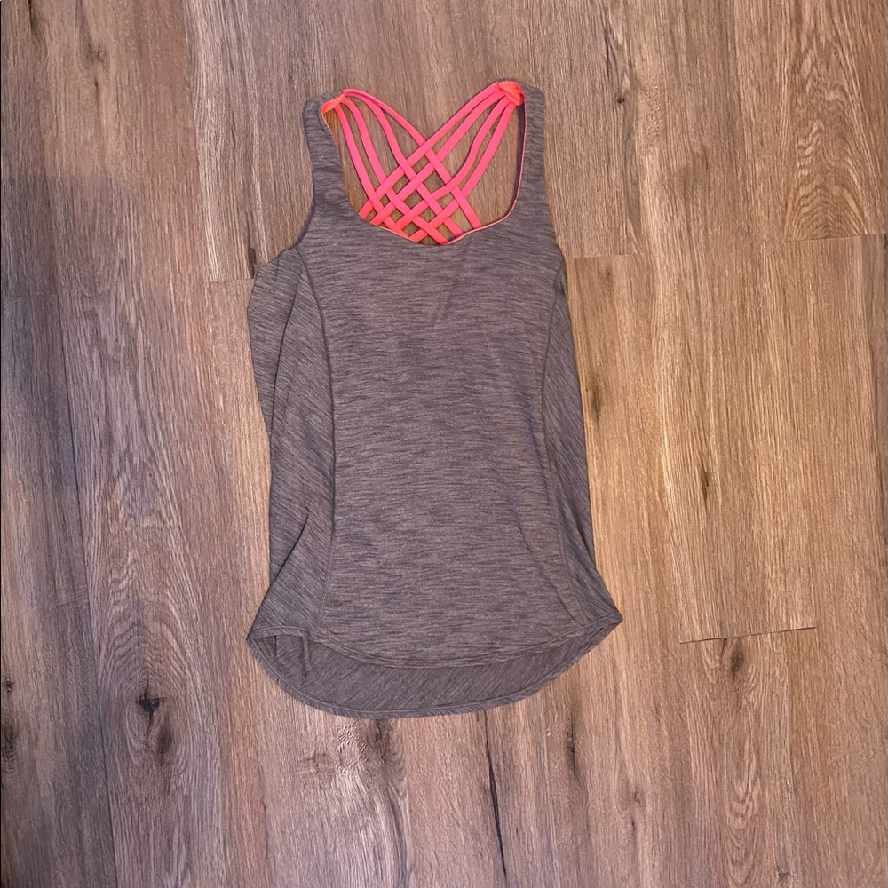 Lululemon Tank with built in bra size 2